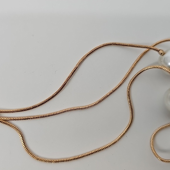 3-Strand Necklace w Faux Pearl Stud Earrings Set - Picture 2 of 5